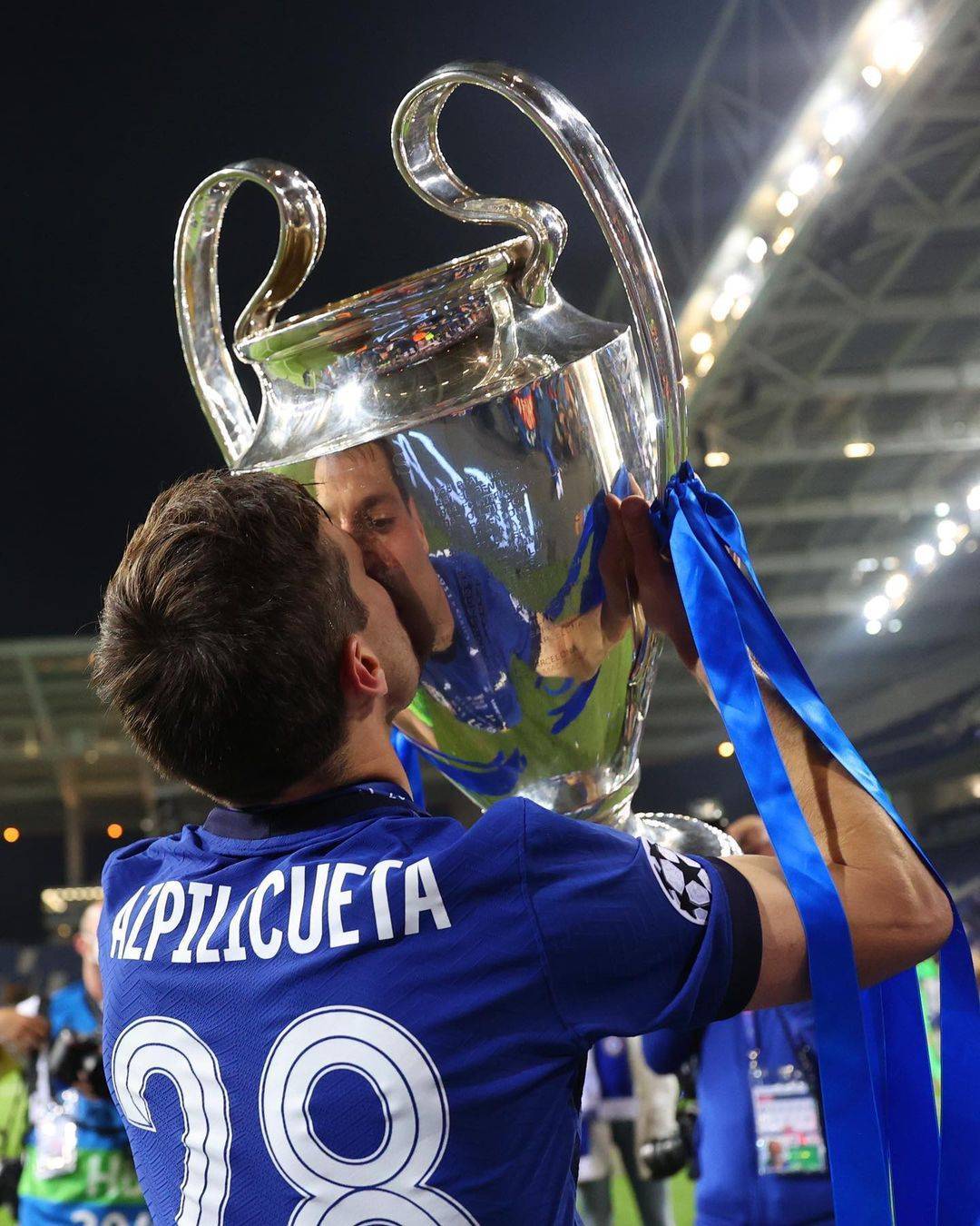 开云体育链接-世界级球星争夺荣耀，场上对决精彩抢眼的简单介绍