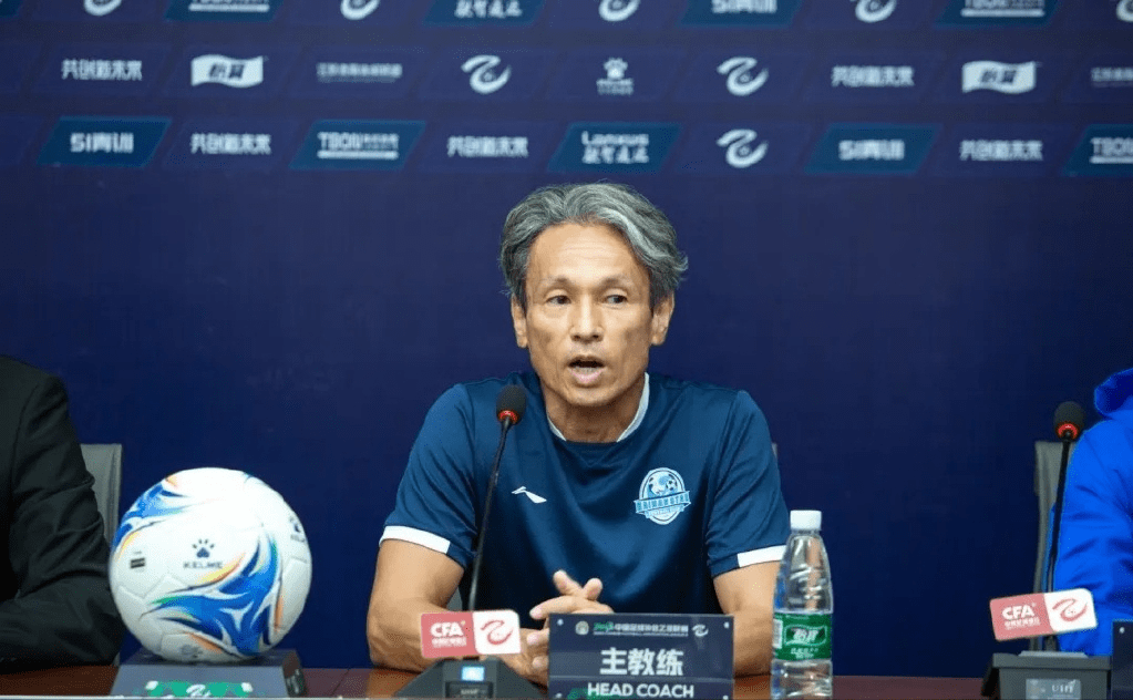 包含教练阵容大调整:亚洲俱乐部寻找新帅的词条 包含教练阵容大调整:亚洲俱乐部寻找新帅的词条