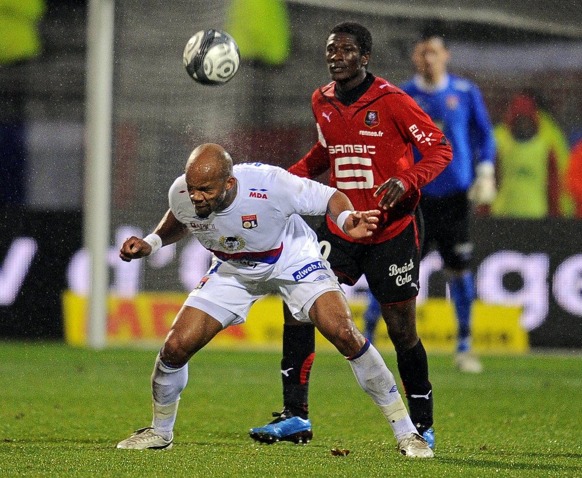 包含里昂vs雷恩：巅峰对决谁能占上风？的词条